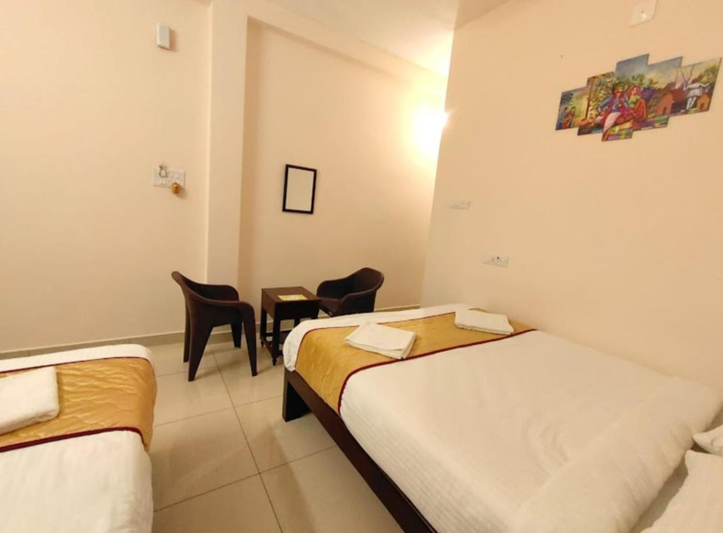 Township Residency Inn Ποντισερί Εξωτερικό φωτογραφία